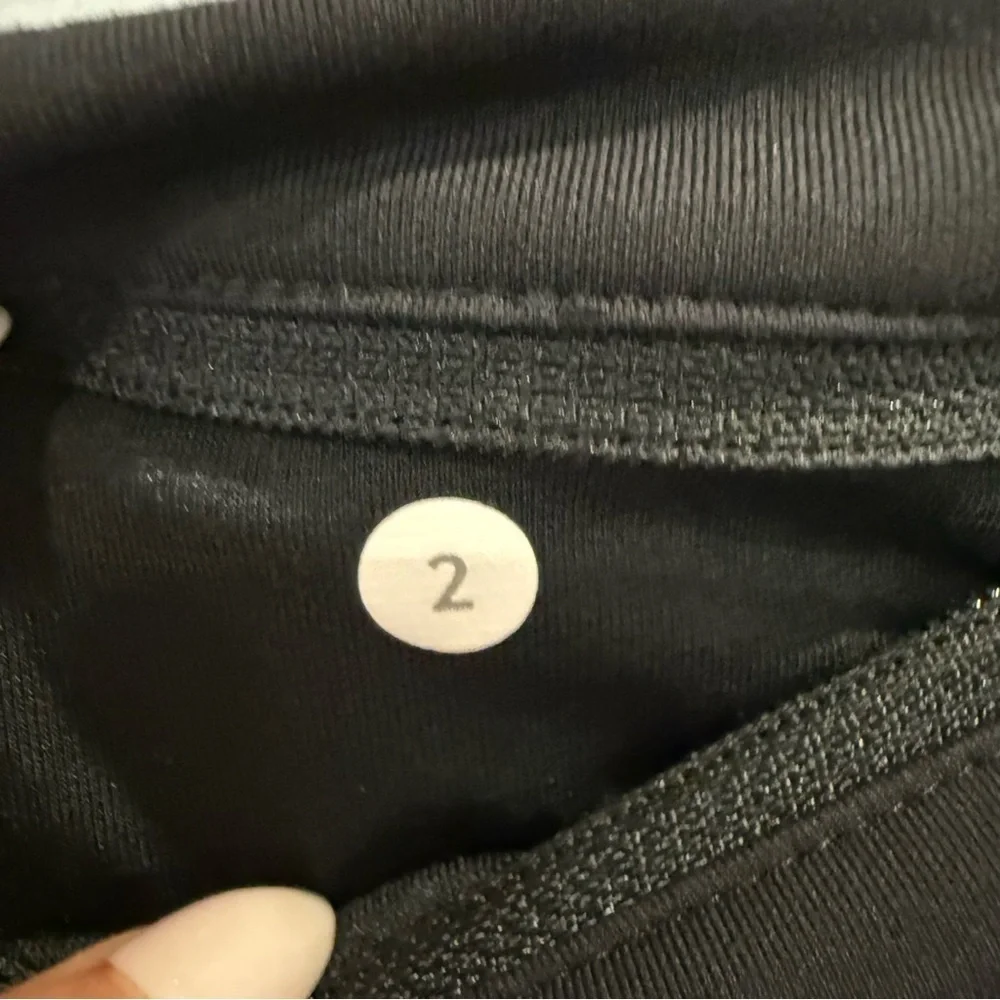 lululemon athletica guc mesh